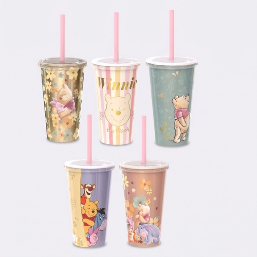 Copo Estampado Ursinho Pooh Com Tampa E Canudo 500ML