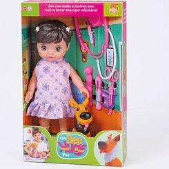 Boneca Bee Hugs Veterinária Com Acessórios