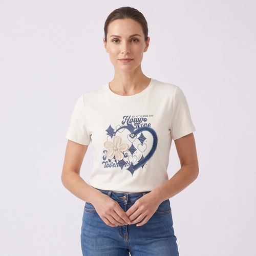 Blusa Feminina Estampada Com Bordado E Aplicação Chic Top