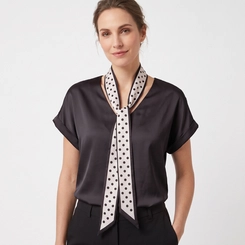 Blusa Feminina Com Lenço Em Poá Chic Top