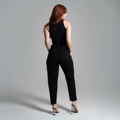 Calça Feminina Sarja Sawary Mom Preta