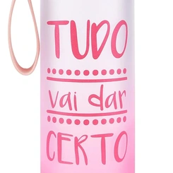 Squeeze de Plástico 500ml com Tampa Plástica e Alça de Transporte