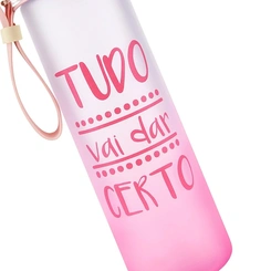 Squeeze de Plástico 500ml com Tampa Plástica e Alça de Transporte