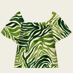 Blusa Manga Curta Plus Size Secret Glam