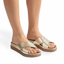 Tamanco Feminino Papete Moleca Dourada