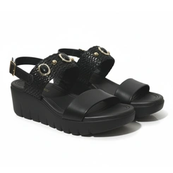 Sandália Feminina Moleca Detalhes de Pedraria