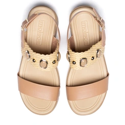 Sandália Feminina Moleca Detalhes de Pedraria