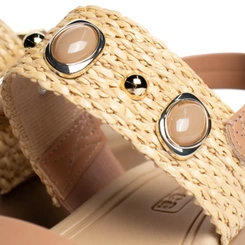 Sandália Feminina Moleca Detalhes de Pedraria
