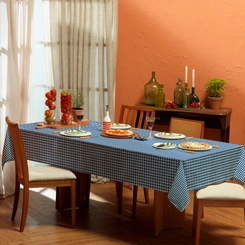 Toalha de Mesa Retangular 1,40m x 2,10m Xadrez Teka Italianinha 6 Lugares