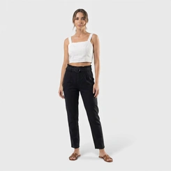 Calça Feminina Reta Com Cinto Encapado Sarja