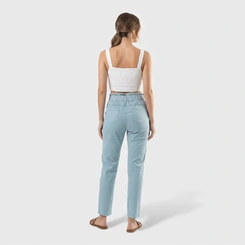 Calça Feminina Reta Com Cinto Encapado Sarja