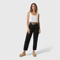 Calça Feminina em Sarja com Cinto