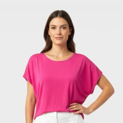 Blusa Feminina Com Manga Japonesa