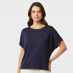 Blusa Feminina Com Manga Japonesa