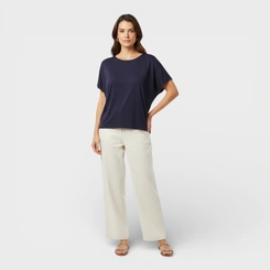 Blusa Feminina Com Manga Japonesa