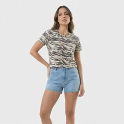 Blusa Feminina Estampada Tropical Manga Curta