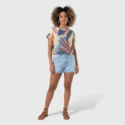 Blusa Feminina Estampada Tropical Manga Curta