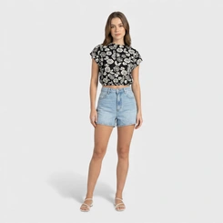 Blusa feminina estampada com cós em elástico