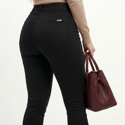Calça Feminina Skinny Cintura Alta Com Cinto Preta