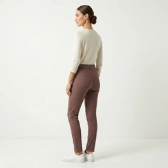 Calça Feminina Skinny Com Cinto Marrom
