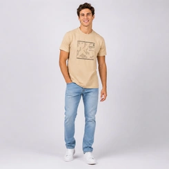 Camiseta Masculina Manga Curta Estampa Central Gangster