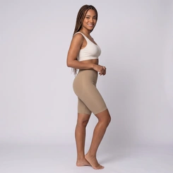 Bermuda Modeladora Feminina Selene Com Efeito Levanta Bumbum E Compressão Média