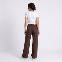 Calça Jeans Feminina Wide Leg Marrom Com Recortes Kult