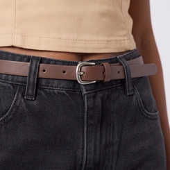 Calça Jeans Feminina Wide Leg Com Cinto Kult