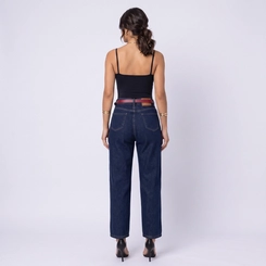 Calça Jeans Feminina Reta Com Cinto Kult