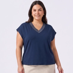 Blusa Feminina Plus Size Com Decote V Secret